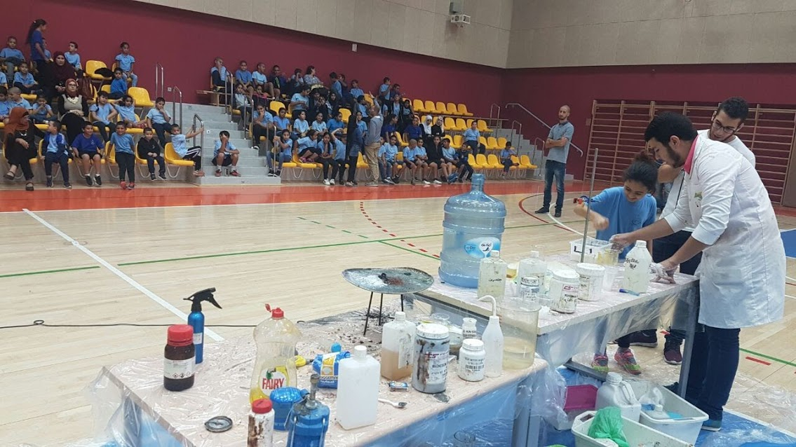  يوم في سحر الكمياء والعلوم مع العلماء الصغار - طلاب مدرسة حسن عرفة الابتدائية يافا